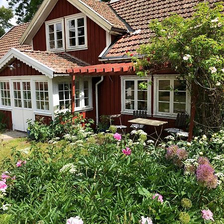 Oevra Berg Villa Ullared Buitenkant foto